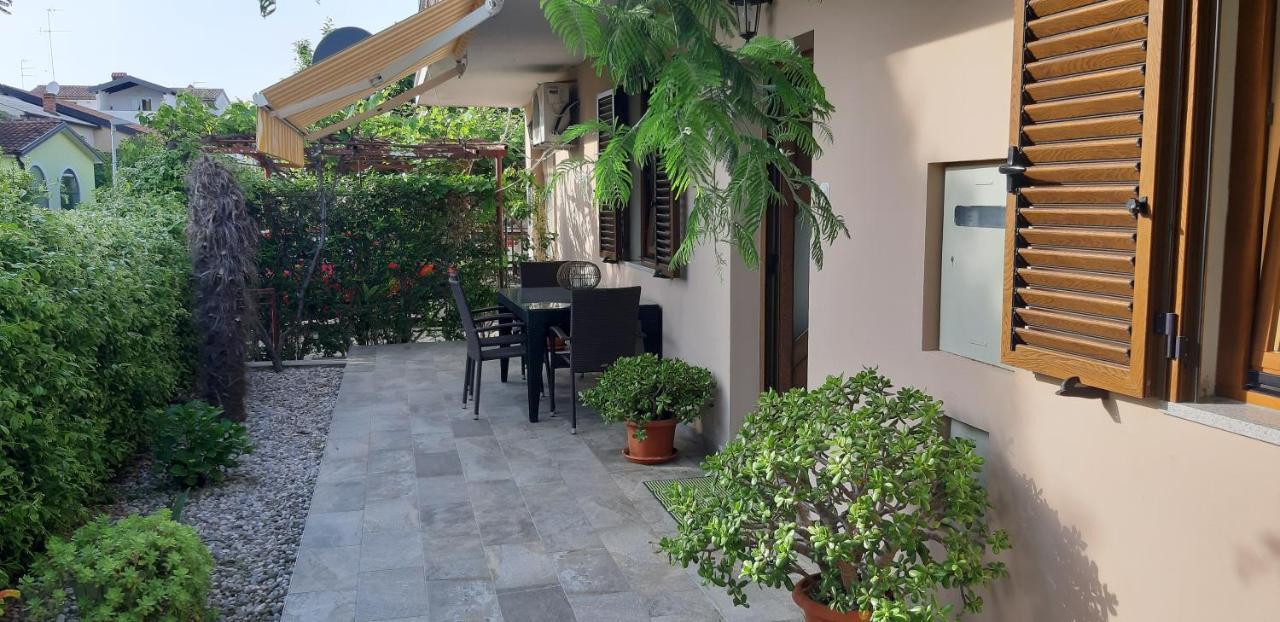 Apartman Oliver Novigrad Istria Buitenkant foto